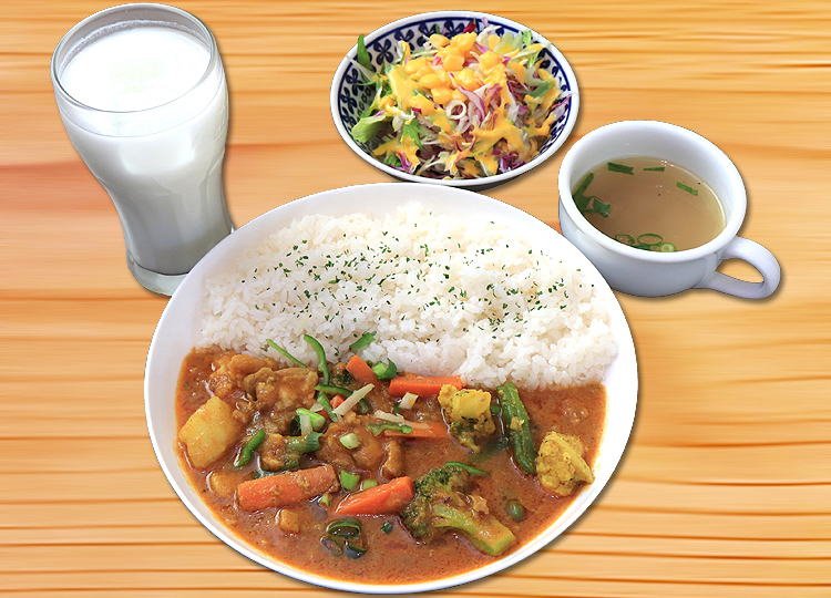 豊田 ディナー ベジタブルチキンカレーセット